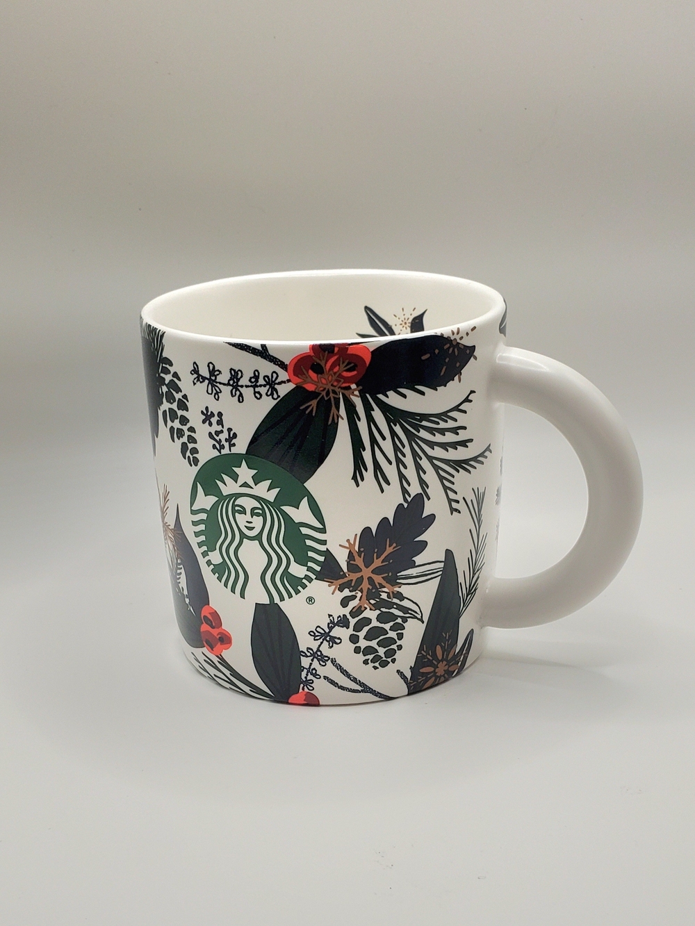 Starbucks Christmas Pinecone  Hollyberry Mistletoe Cup 12oz. "New" Without Box